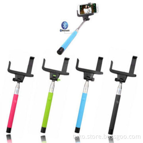 Legoo selfie stick with built-in Bluetooth function